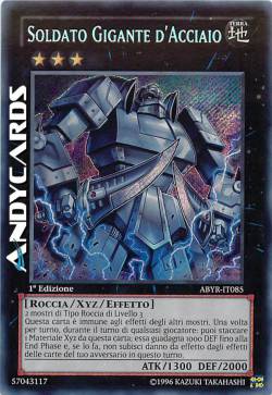 SOLDATO GIGANTE D'ACCIAIO