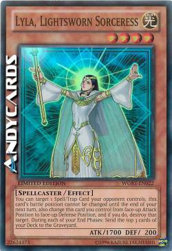 LYLA, STREGONA FEDELE DELLA LUCE