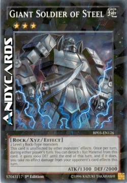 SOLDATO GIGANTE D'ACCIAIO