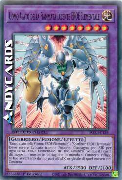 UOMO ALATO DELLA FIAMMATA LUCENTE EROE ELEMENTALE