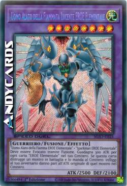 UOMO ALATO DELLA FIAMMATA LUCENTE EROE ELEMENTALE