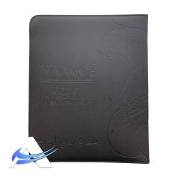 God Player Luxury Zippered Binder - Naxgos, Il Dio della Protezione - Nero